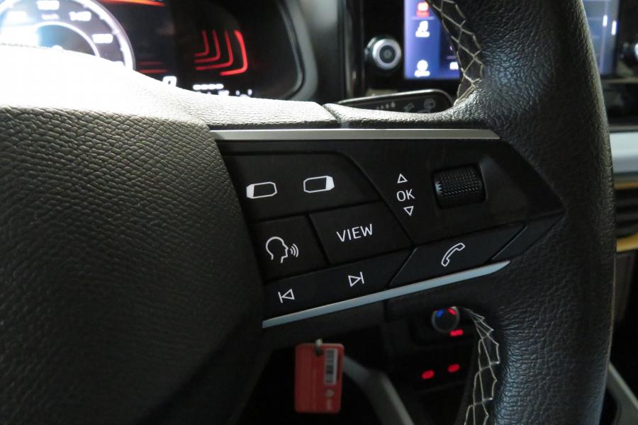 seat-arona-2023-gasolina-999cc