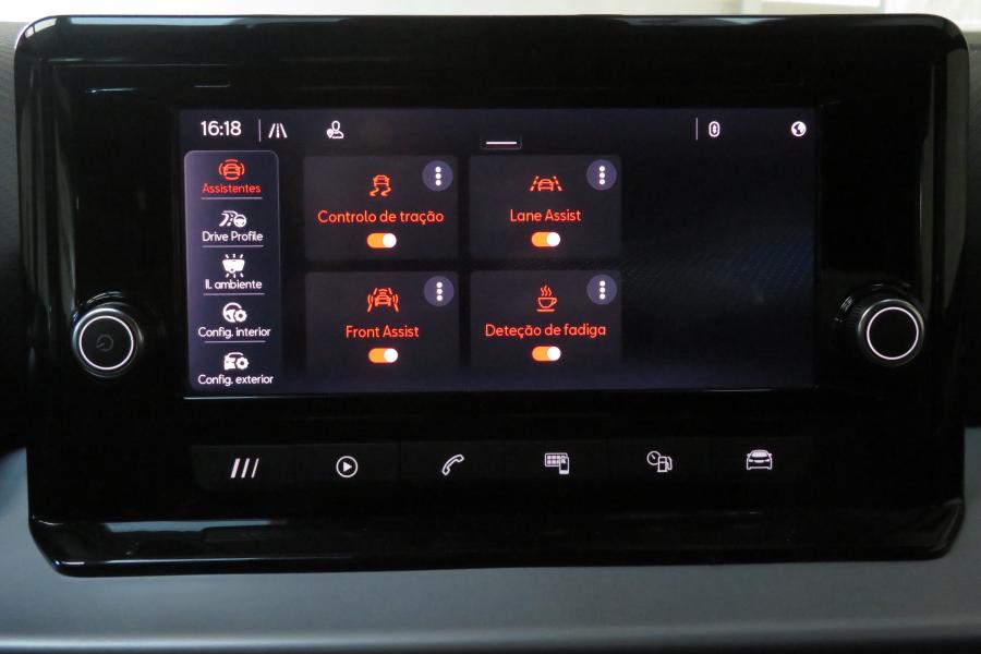 seat-arona-2023-gasolina-999cc