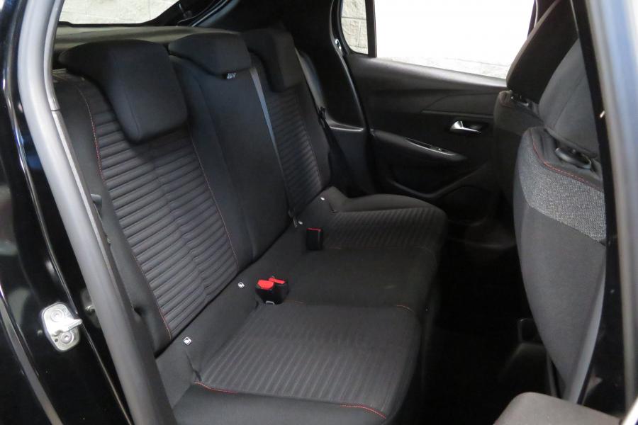 peugeot-208-2023-gasolina-1199cc