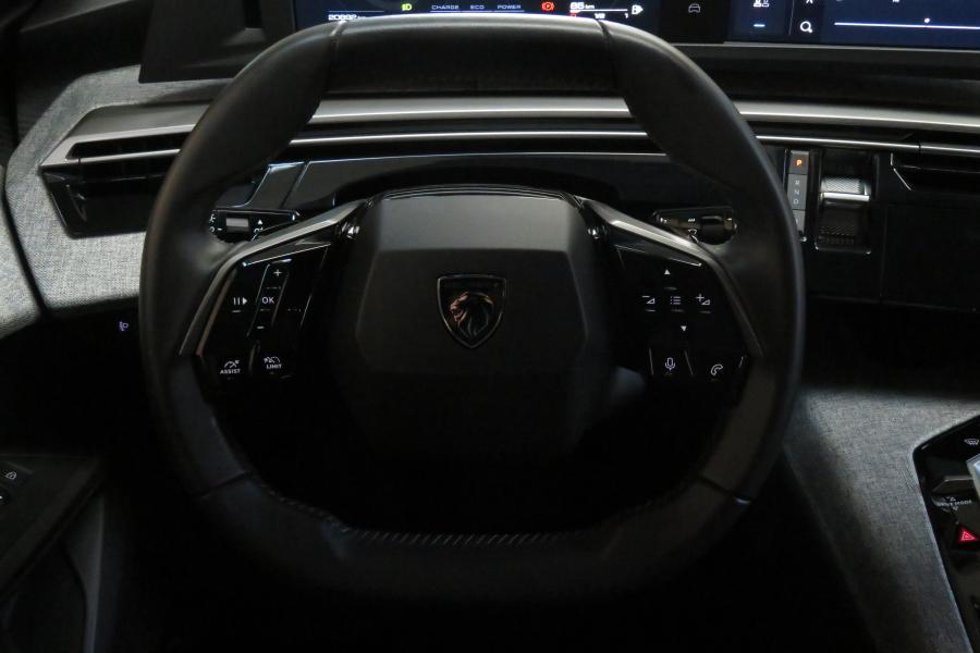 peugeot-5008-2025-gasolina-1199cc