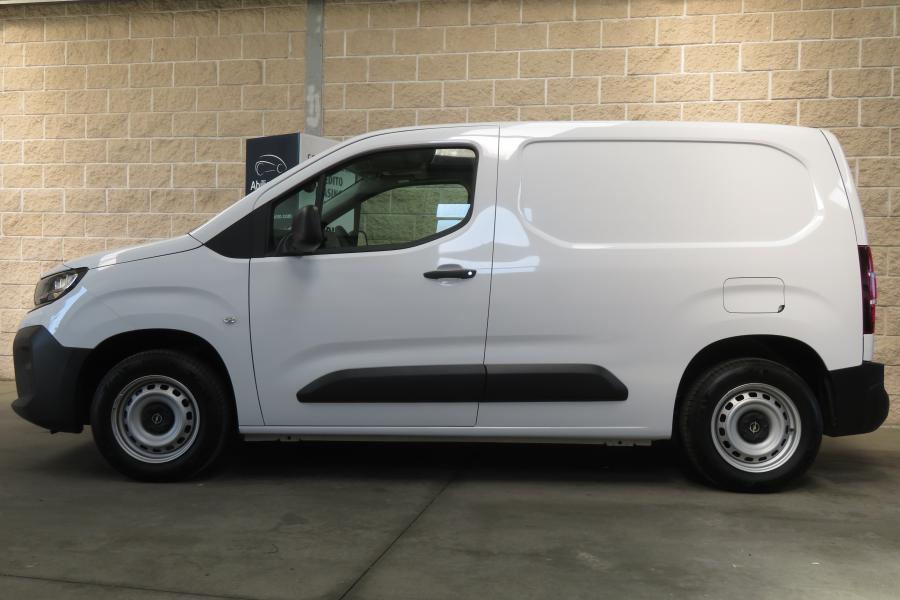 opel-combo-2025-diesel-1499cc