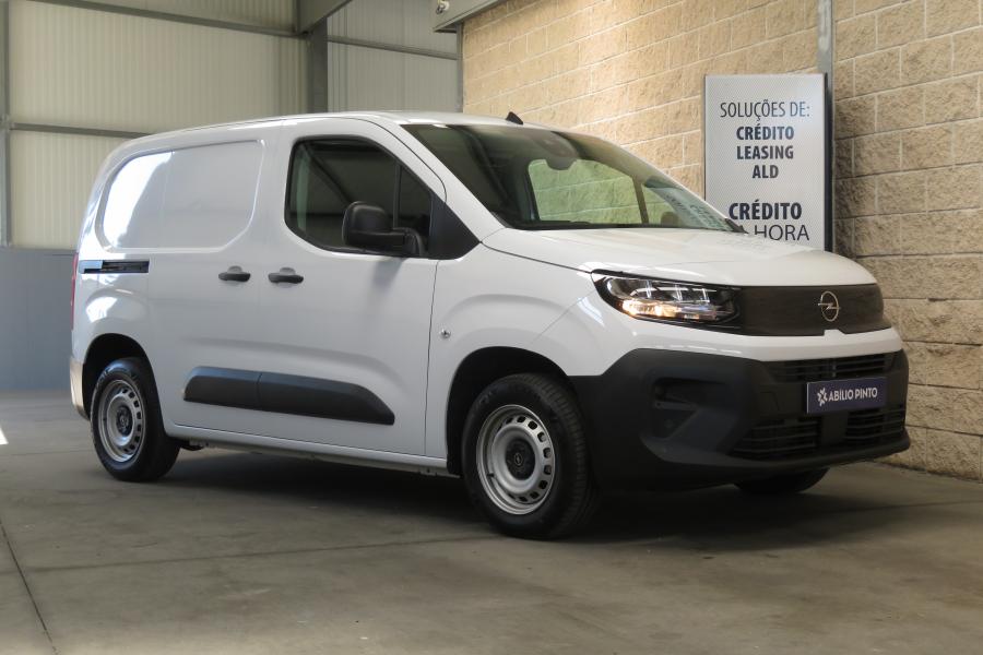 opel-combo-2025-diesel-1499cc