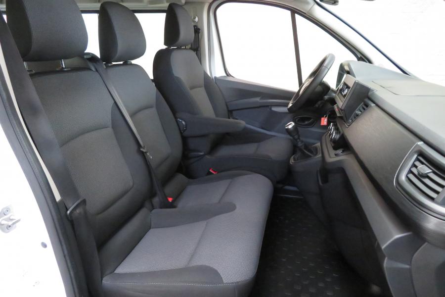 renault-trafic-2023-diesel-1997cc