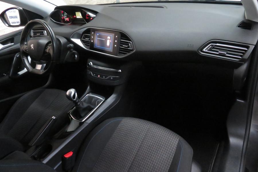 peugeot-308-sw-2019-diesel-1499cc