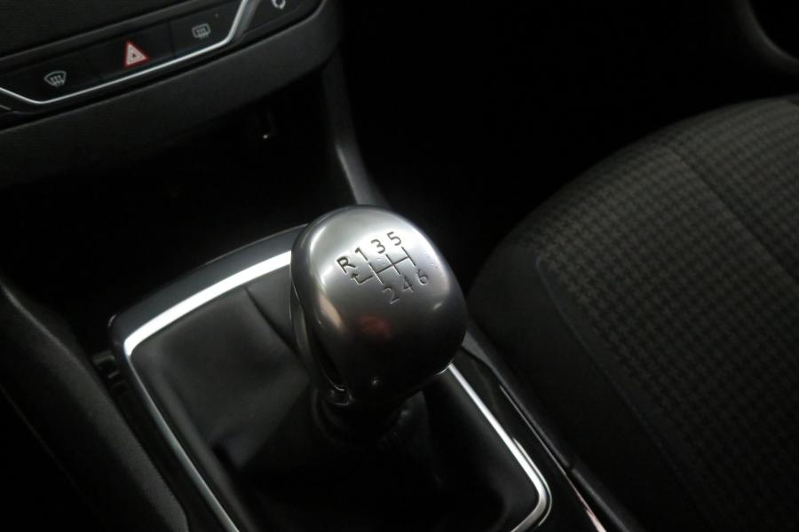 peugeot-308-sw-2019-diesel-1499cc