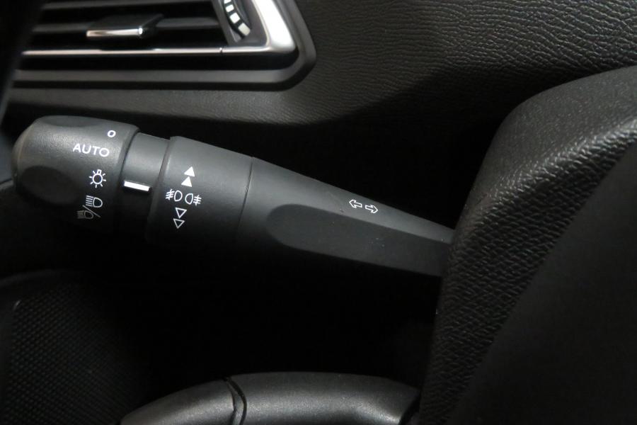 peugeot-308-sw-2019-diesel-1499cc