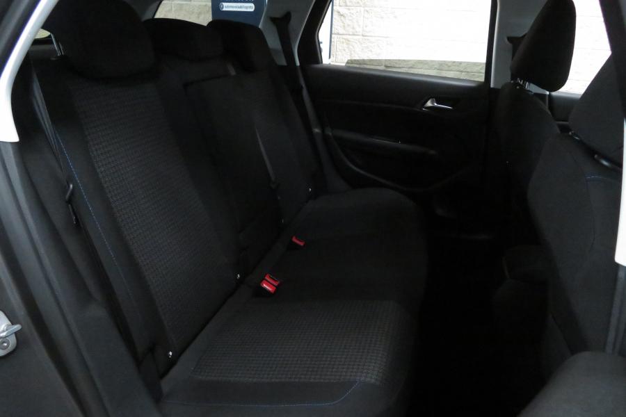peugeot-308-sw-2019-diesel-1499cc