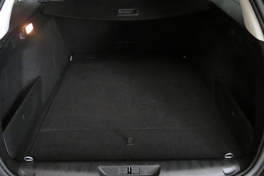 peugeot-308-sw-2019-diesel-1499cc