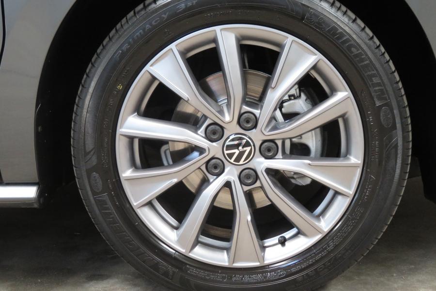 volkswagen-routan-2023-diesel-1968cc