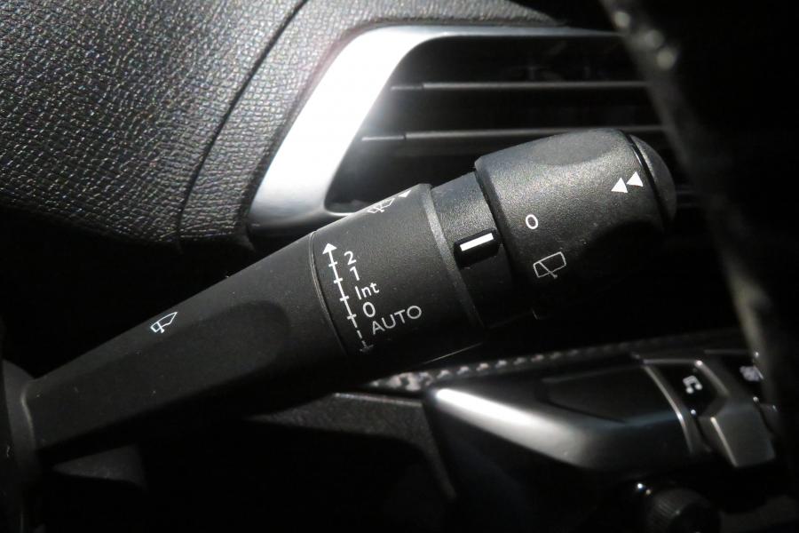 peugeot-3008-2021-diesel-1499cc
