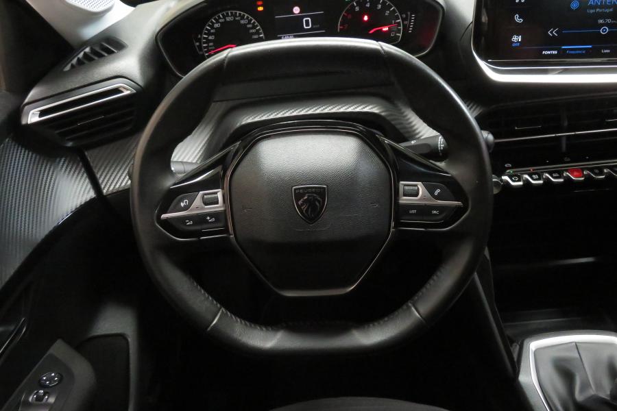 peugeot-208-2024-gasolina-1199cc