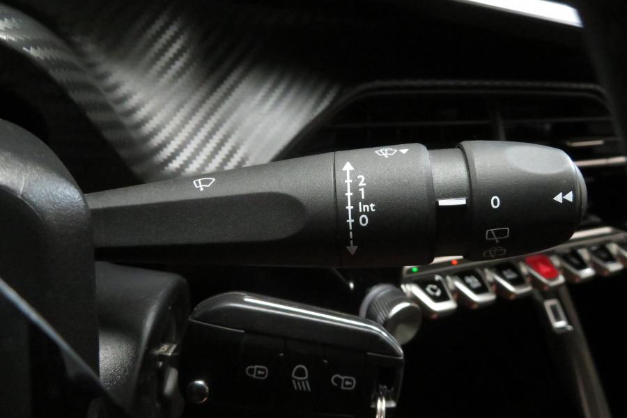 peugeot-208-2024-gasolina-1199cc