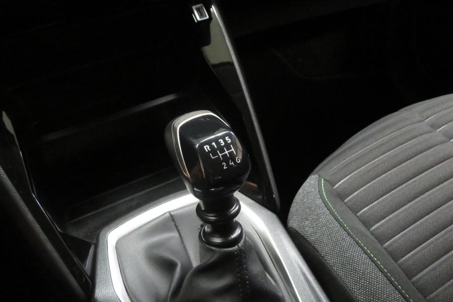 peugeot-208-2024-gasolina-1199cc