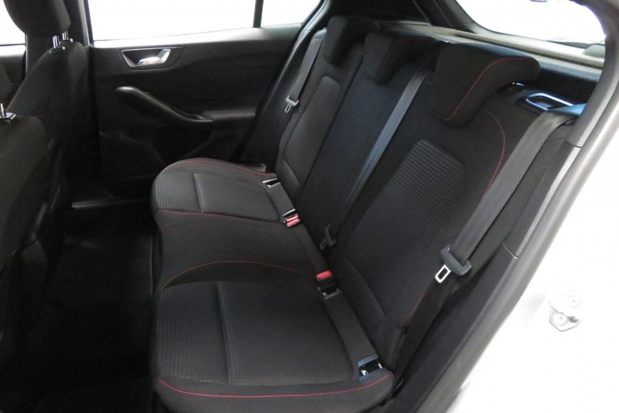 ford-focus-2023-gasolina-999cc