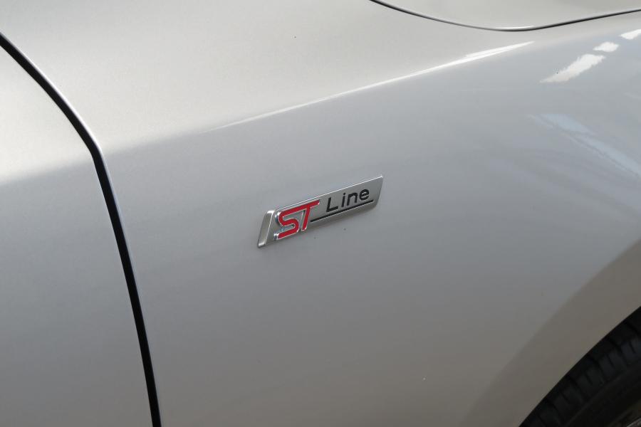 ford-focus-2023-gasolina-999cc