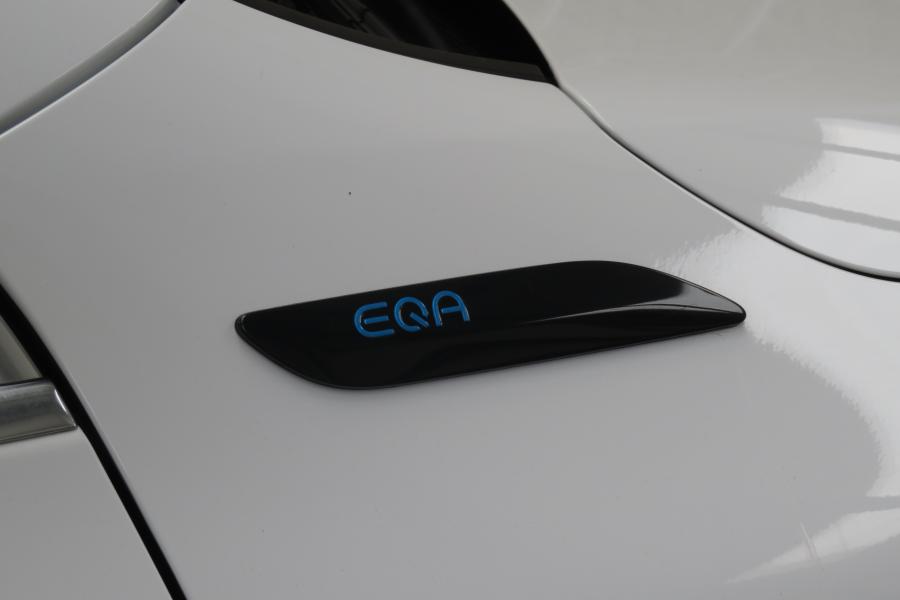 mercedes-benz-eqa-2021-eletrico-0cc