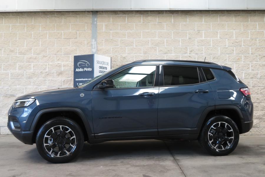 jeep-compass-2023-hibrido-a-gasolina-1332cc