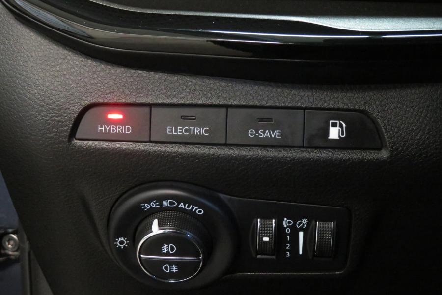 jeep-compass-2023-hibrido-a-gasolina-1332cc