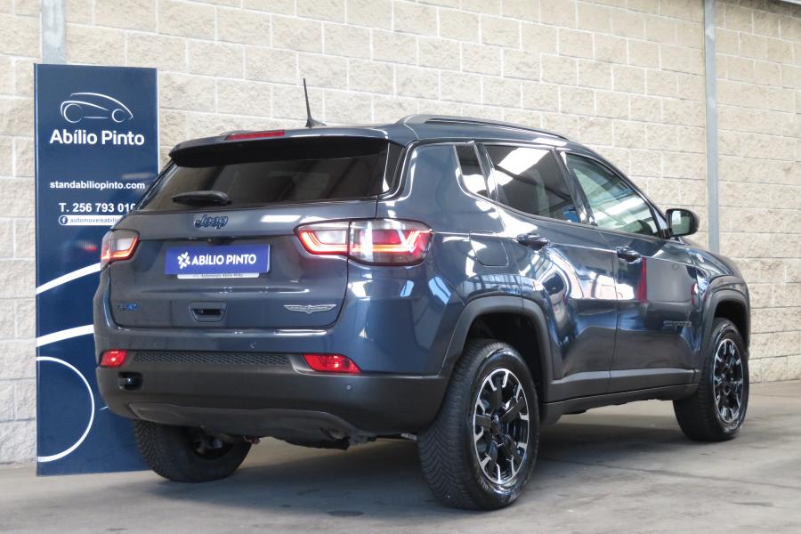 jeep-compass-2023-hibrido-a-gasolina-1332cc