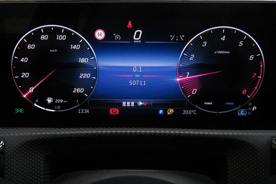 mercedes-benz-classe-a-2023-gasolina-1332cc