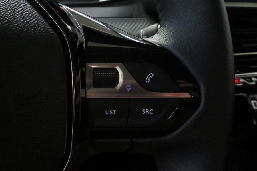 peugeot-e-208-2025-eletrico-0cc