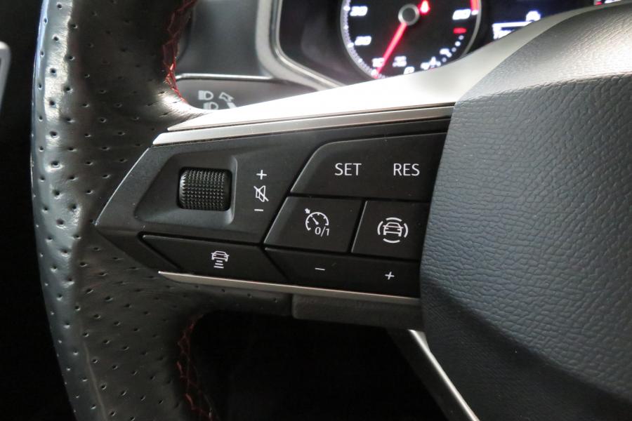 seat-ibiza-2023-gasolina-999cc