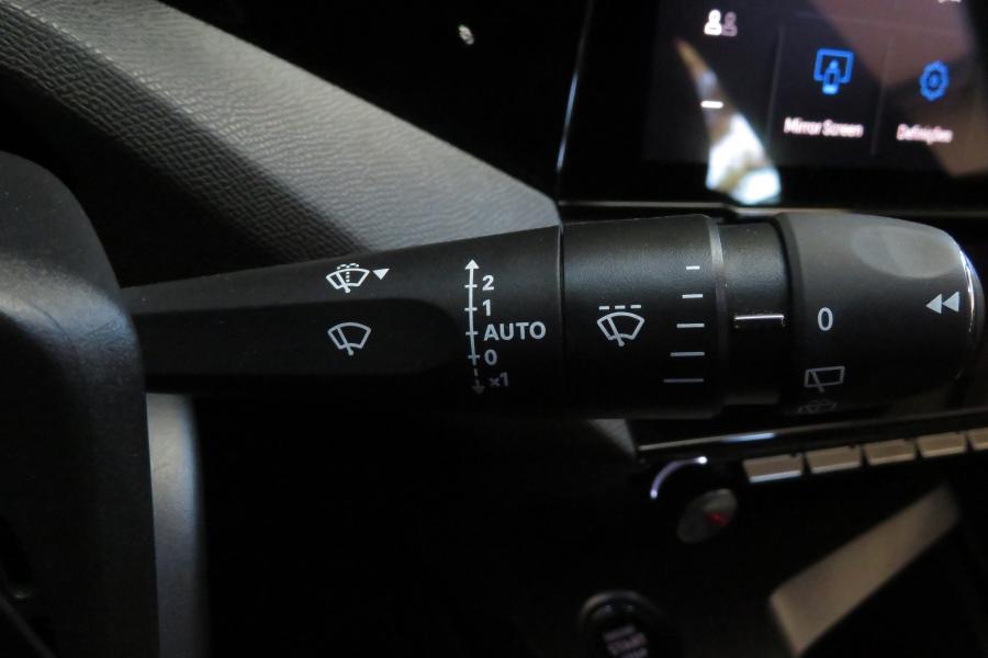 peugeot-308-2024-hibrido-a-gasolina-1598cc