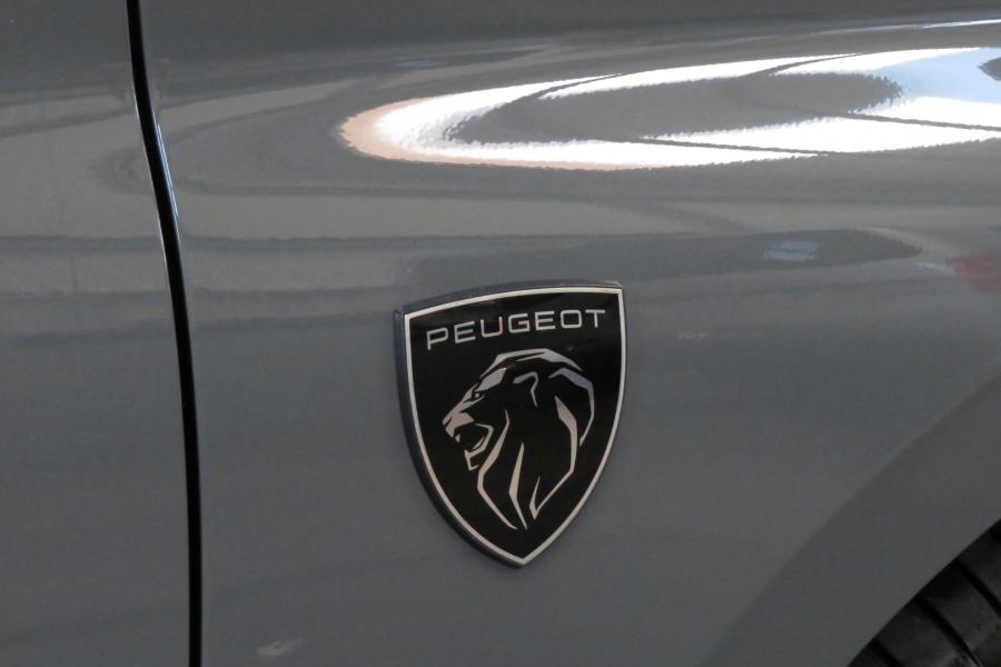 peugeot-308-2024-hibrido-a-gasolina-1598cc