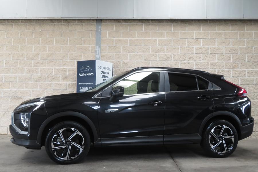 mitsubishi-eclipse-cross-2022-hibrido-a-gasolina-2360cc