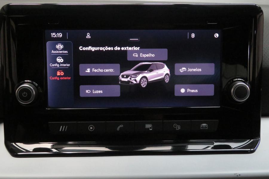 seat-arona-2023-gasolina-999cc