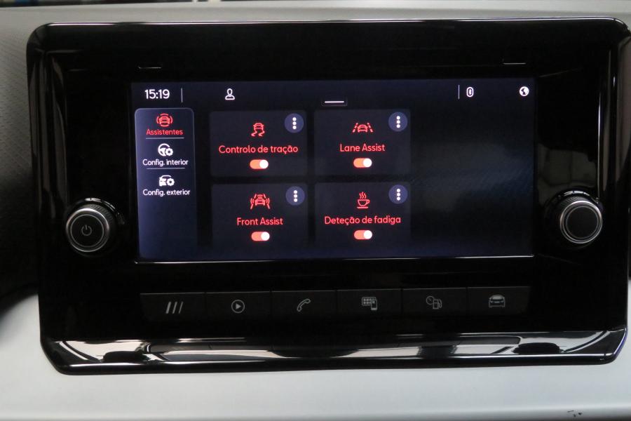 seat-arona-2023-gasolina-999cc