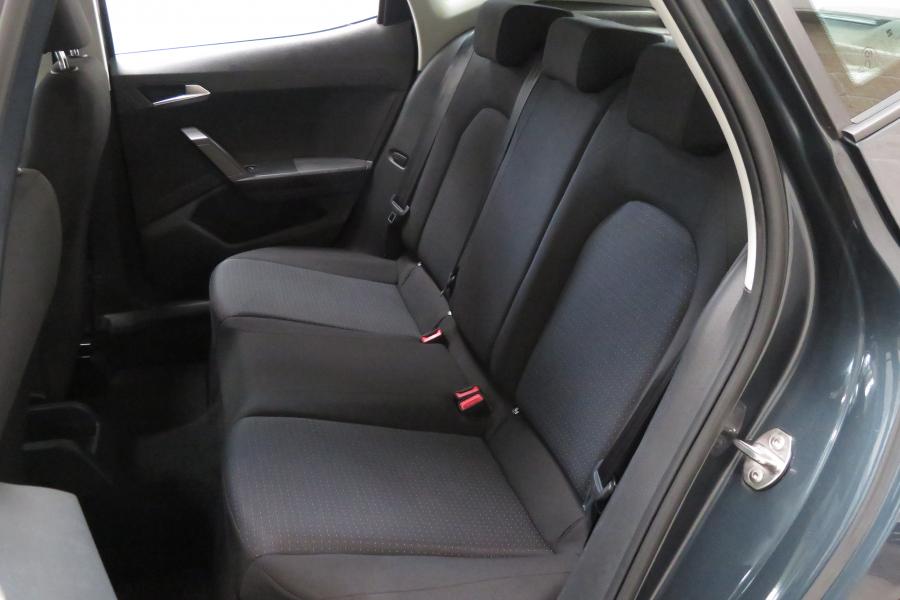 seat-arona-2023-gasolina-999cc