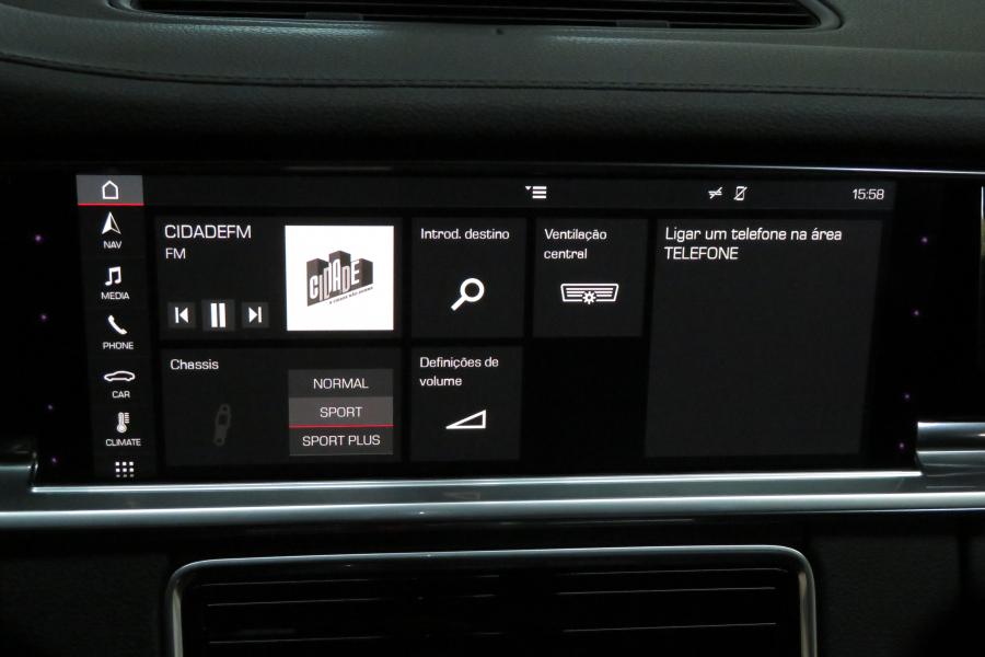 porsche-panamera-2018-hibrido-a-gasolina-2894cc