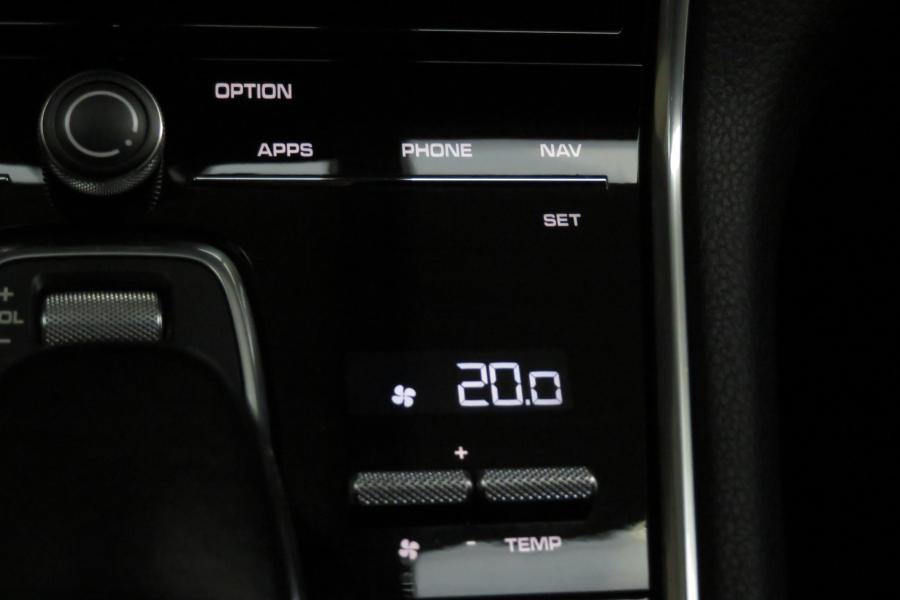 porsche-panamera-2018-hibrido-a-gasolina-2894cc