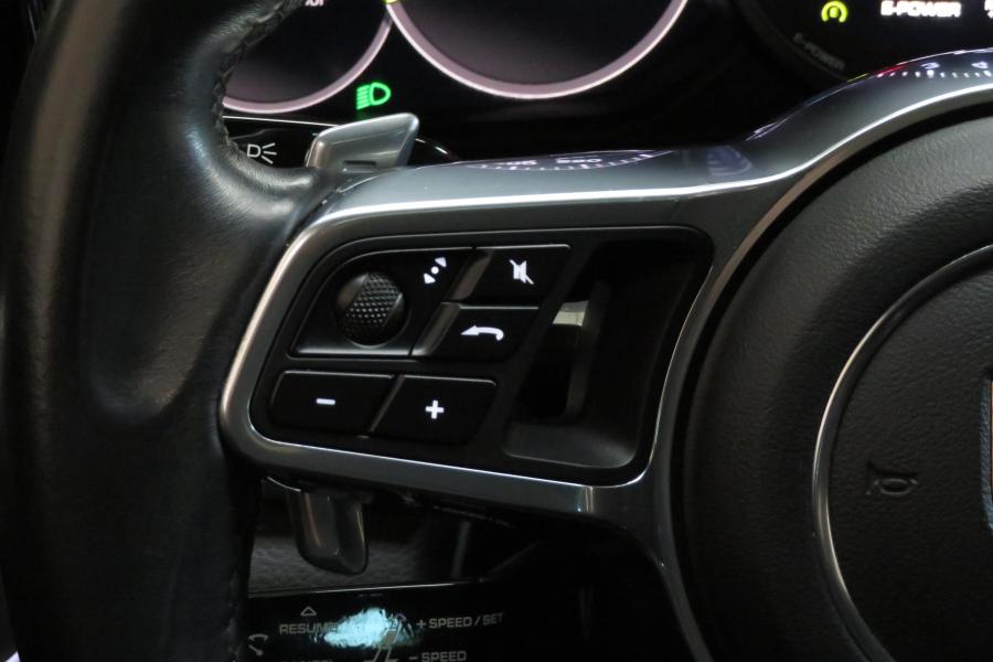 porsche-panamera-2018-hibrido-a-gasolina-2894cc