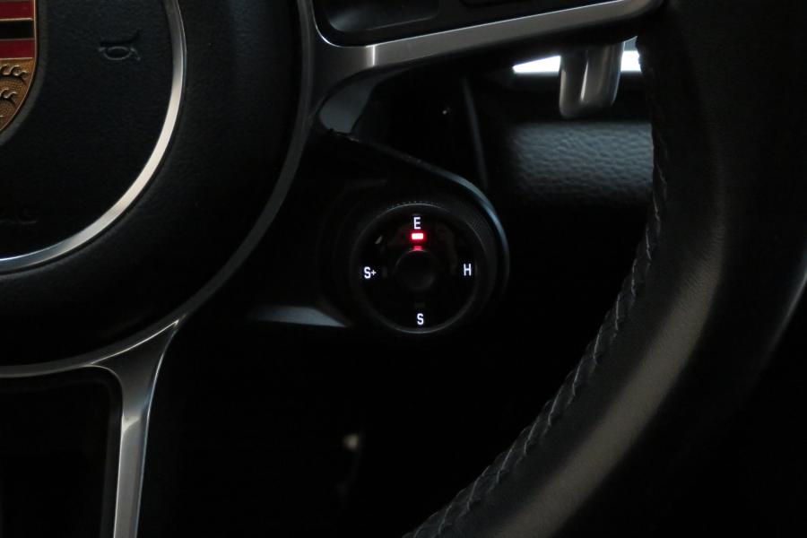 porsche-panamera-2018-hibrido-a-gasolina-2894cc