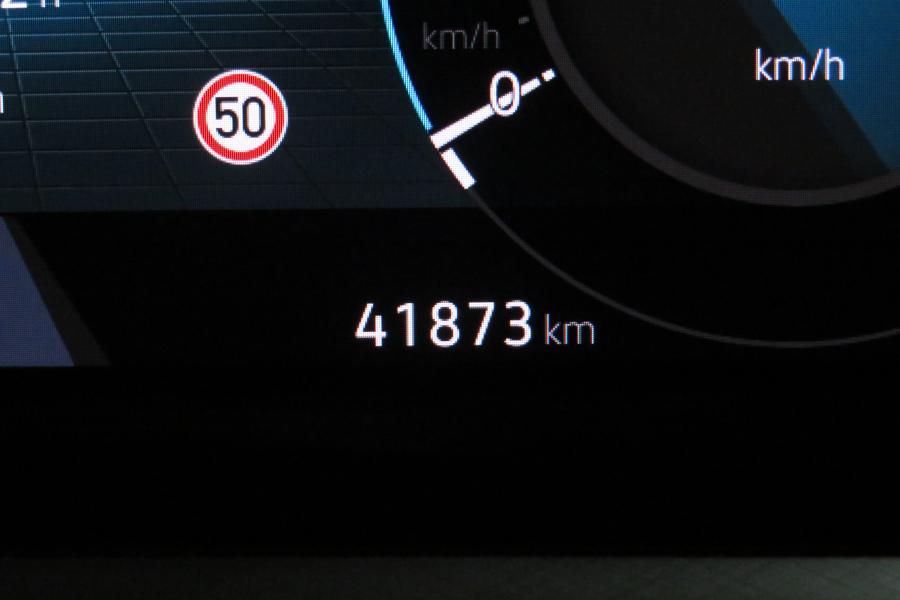 volkswagen-golf-2023-gasolina-999cc