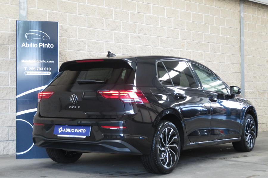 volkswagen-golf-2023-gasolina-999cc