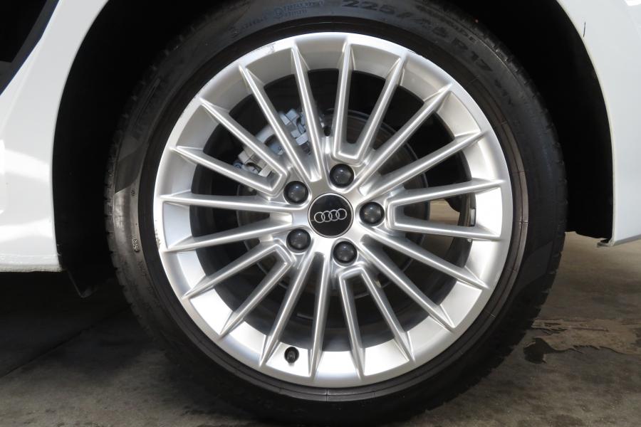 audi-a3-sportback-2023-gasolina-999cc