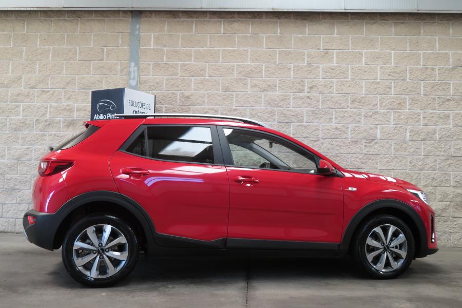 kia-stonic-2025-gasolina-1197cc