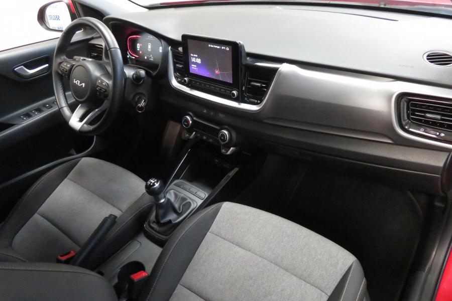 kia-stonic-2025-gasolina-1197cc