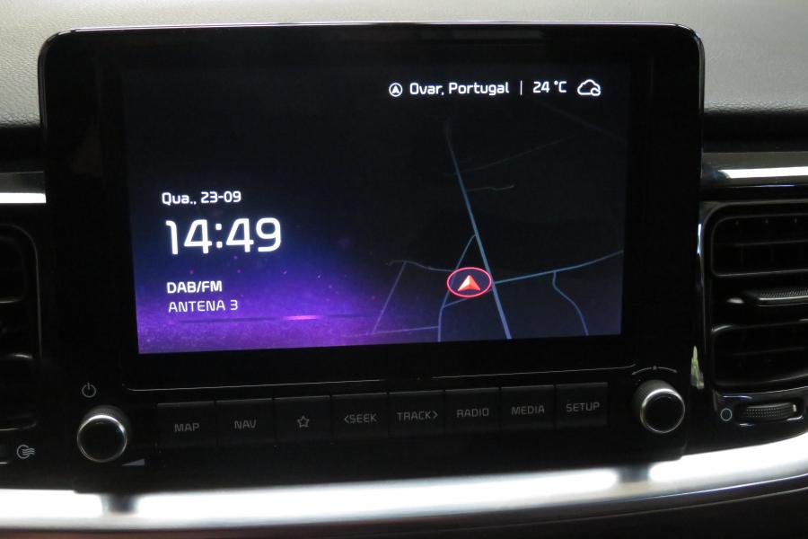 kia-stonic-2025-gasolina-1197cc