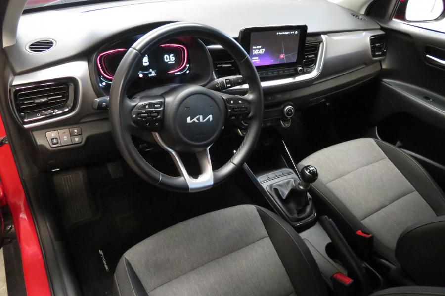 kia-stonic-2025-gasolina-1197cc