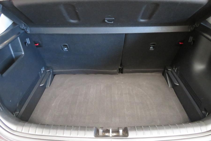 kia-stonic-2025-gasolina-1197cc