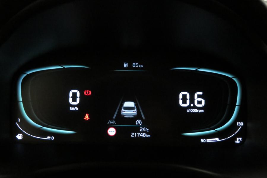kia-stonic-2025-gasolina-1197cc