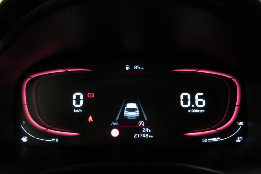 kia-stonic-2025-gasolina-1197cc