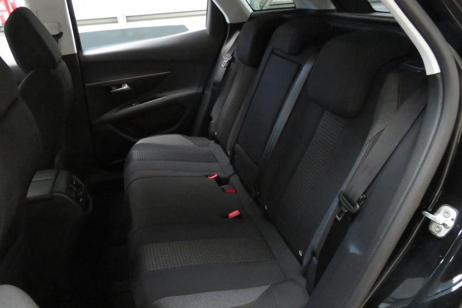 peugeot-3008-2019-diesel-1499cc