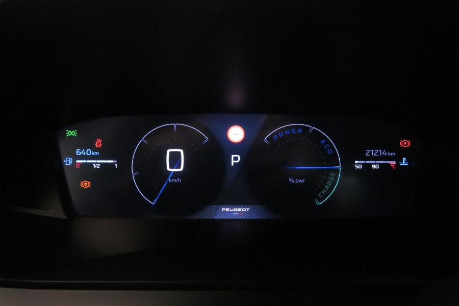 peugeot-2008-2024-gasolina-1199cc