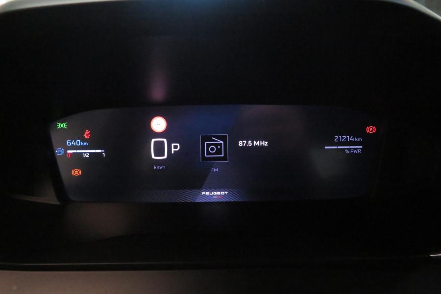 peugeot-2008-2024-gasolina-1199cc