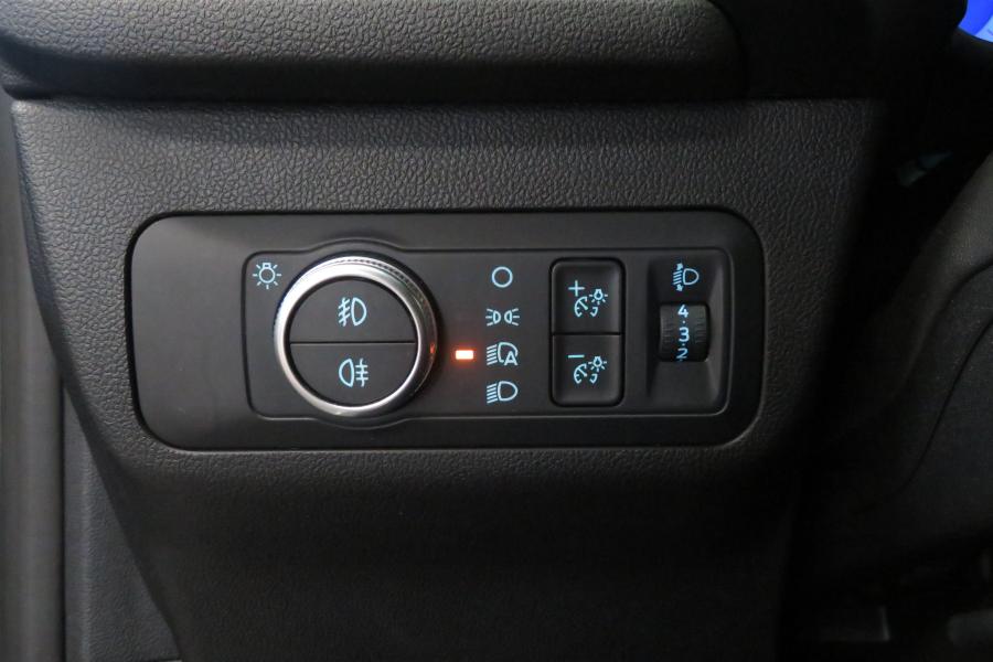 ford-kuga-2022-gasolina-1499cc